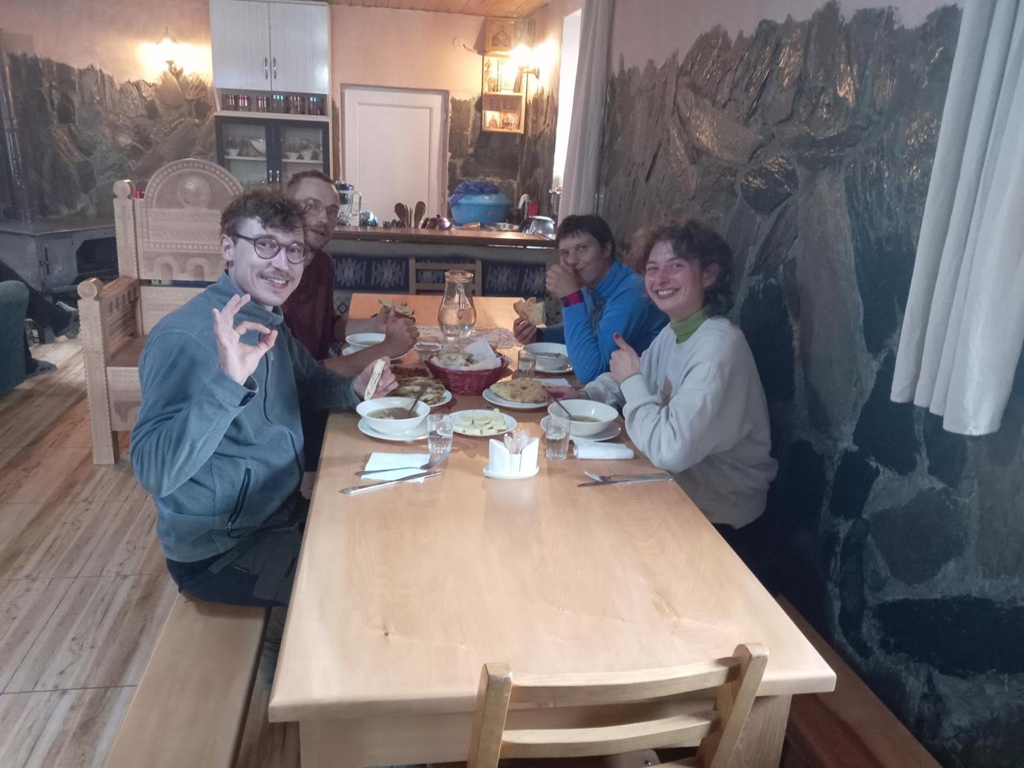 Adishi Stone House Marexi酒店 外观 照片