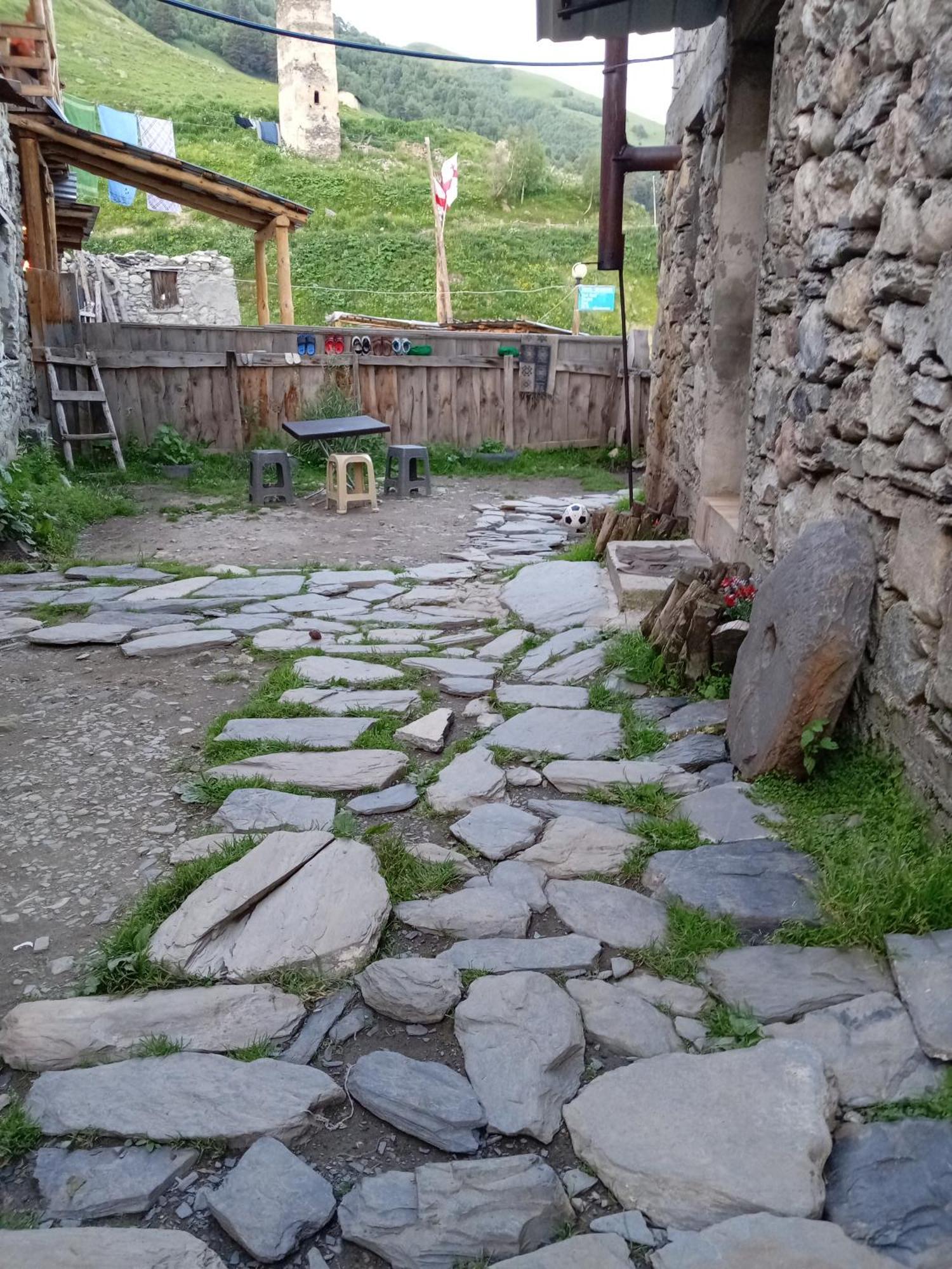 Adishi Stone House Marexi酒店 外观 照片